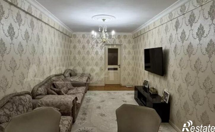 3-комн квартира ул Абдуллы Гаджиева, 15Г,  д. 15Г