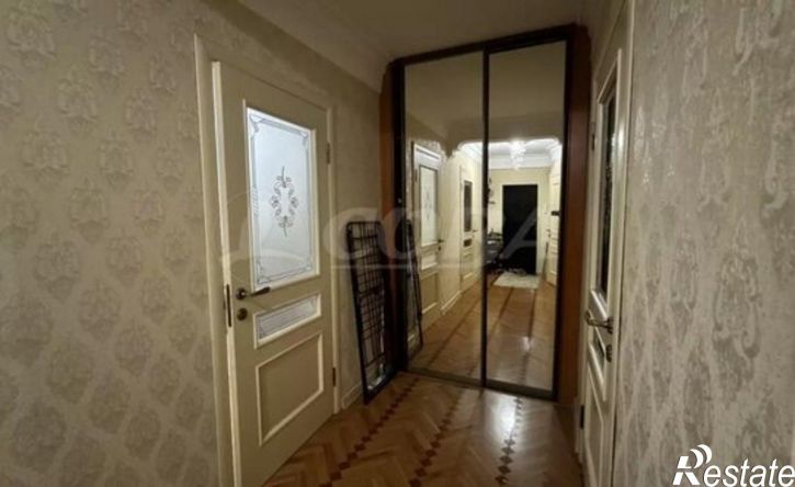 3-комн квартира ул Абдуллы Гаджиева, 15Г,  д. 15Г