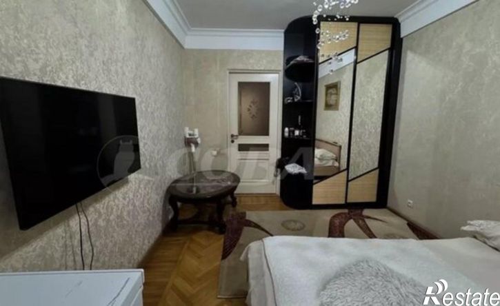 3-комн квартира ул Абдуллы Гаджиева, 15Г,  д. 15Г