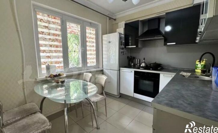 3-комн квартира ул Абдуллы Гаджиева, 15Г,  д. 15Г