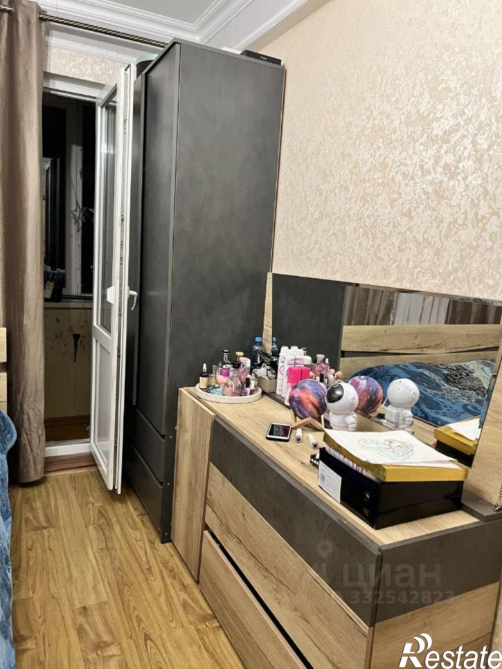 2-комн квартира пр-кт Гамидова, 49 1,  д. 49 1,  к. 1