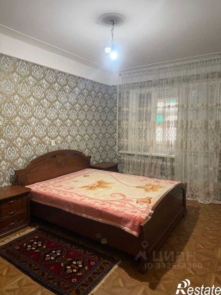 2-комн квартира ул Богатырева, 11А,  д. 11А