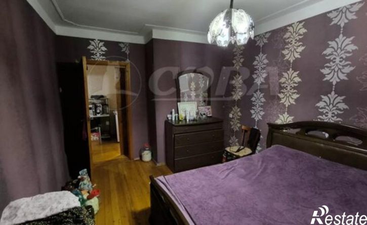 3-комн квартира ул Абаканская, 5,  д. 5