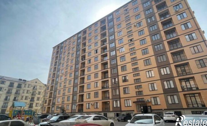 3-комн квартира ул Лизы Чайкиной, 80,  д. 80