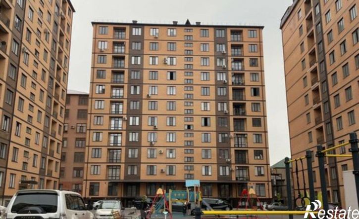 3-комн квартира ул Лизы Чайкиной, 80,  д. 80