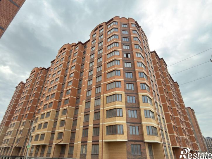 2-комн квартира пр-кт Насрутдинова, 256,  д. 256