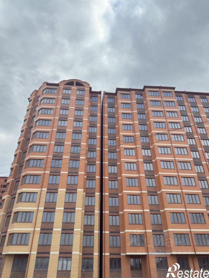 2-комн квартира пр-кт Насрутдинова, 256,  д. 256
