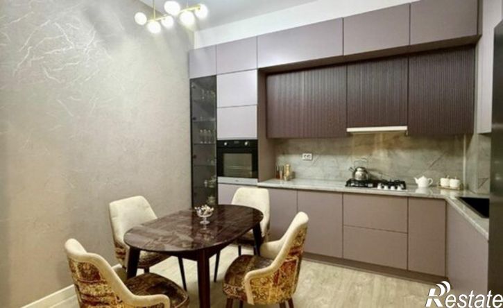 2-комн квартира ул Кадарская, 27а,  д. 27а