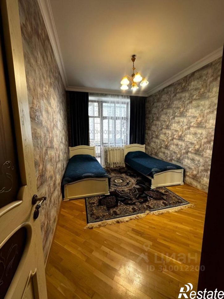 3-комн квартира ул Лаптиева, 63Г,  д. 63Г