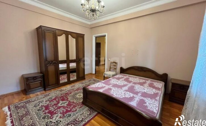 3-комн квартира ул Абдулхакима Исмаилова, 68,  д. 68
