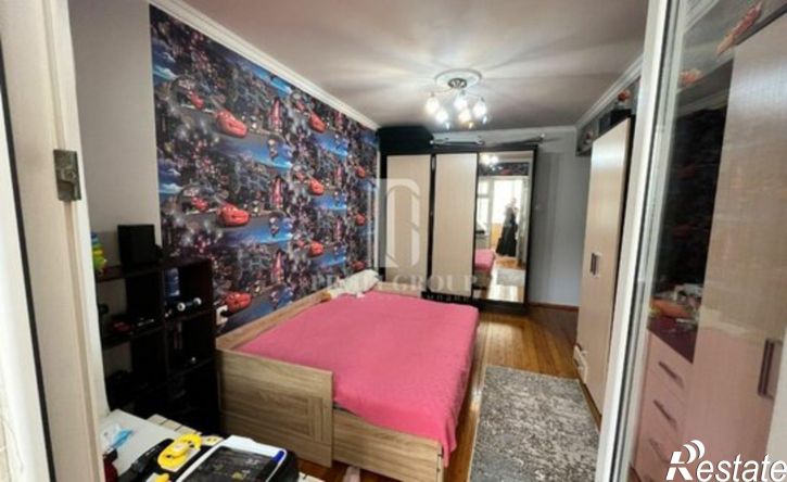 2-комн квартира пр-кт Петра 1, 50Р,  д. 50Р