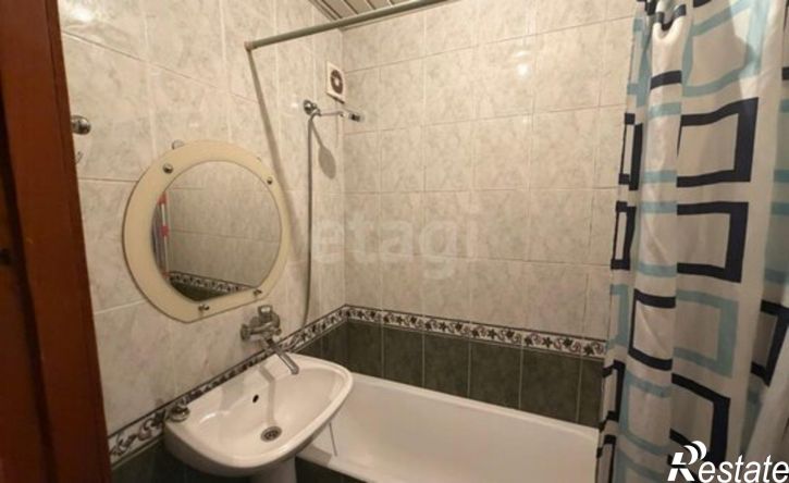 3-комн квартира ул Лаптиева, 63А,  д. 63А