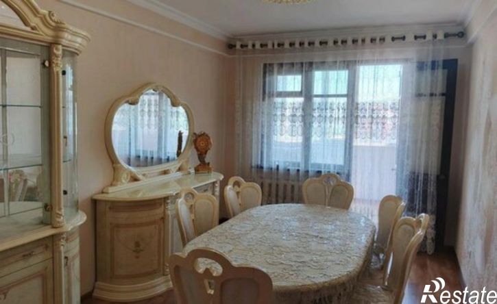 3-комн квартира ул Чеэров, 10,  д. 10