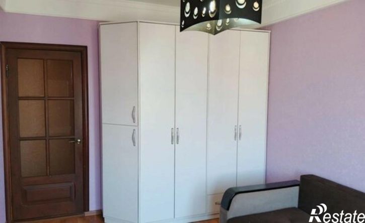 3-комн квартира ул Чеэров, 10,  д. 10