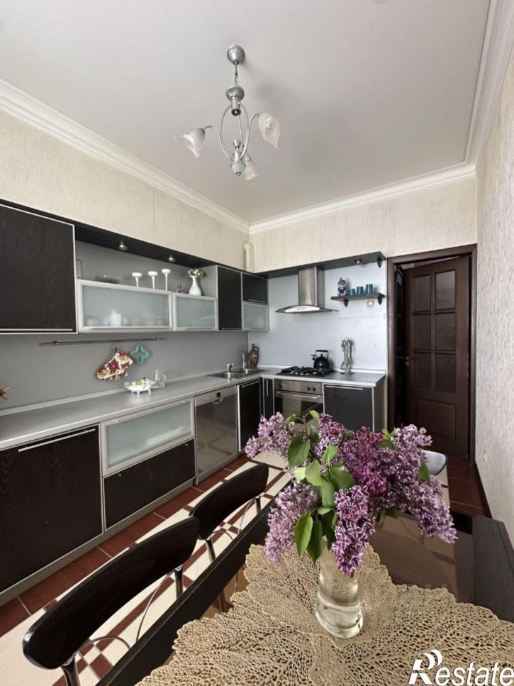3-комн квартира ул Танкаева, 63А,  д. 63А