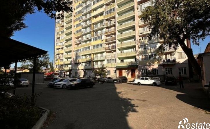 3-комн квартира ул Олега Кошевого, 41В,  д. 41В