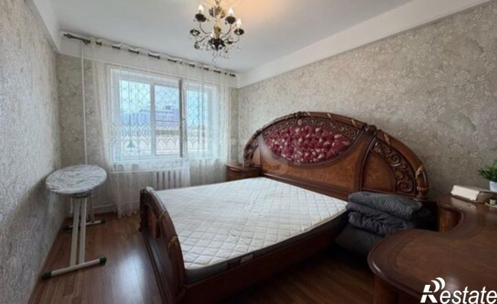 3-комн квартира пр-кт Петра 1, 49Л,  д. 49Л