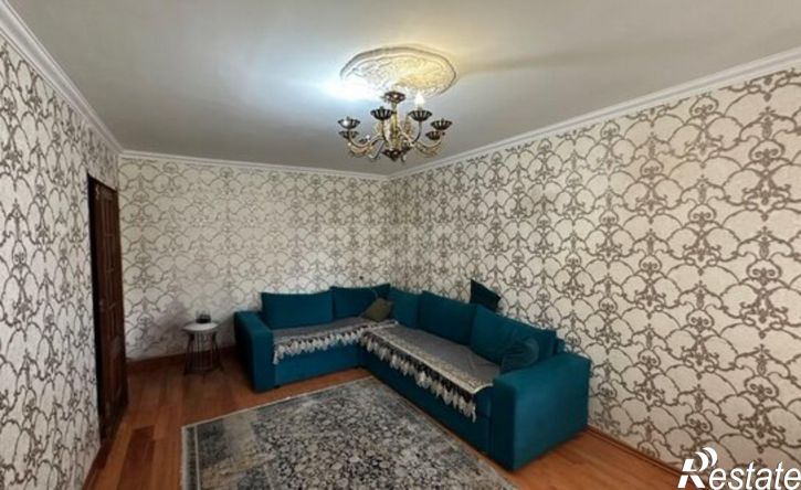 2-комн квартира улица Лаптиева, 51А,  д. 51А