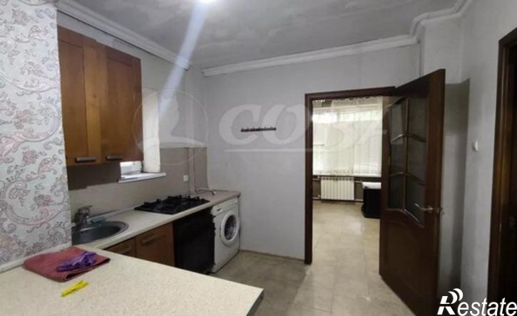 3-комн квартира улица Буганова, 17Г,  д. 17Г