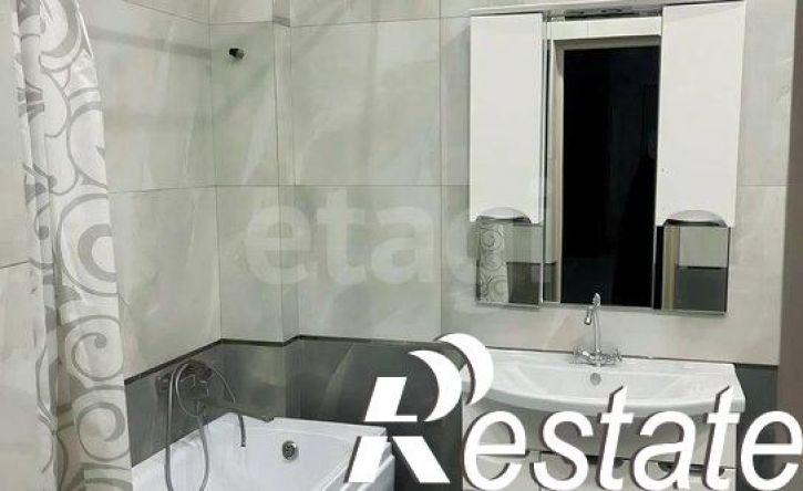 3-комн квартира проспект Насрутдинова, 111,  д. 111