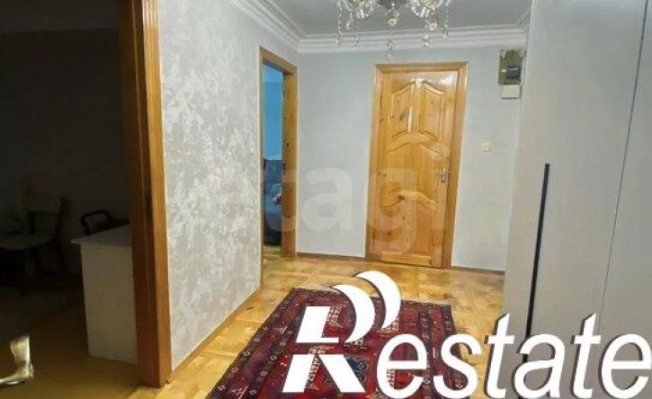 3-комн квартира улица Абдулхакима Исмаилова, 60,  д. 60