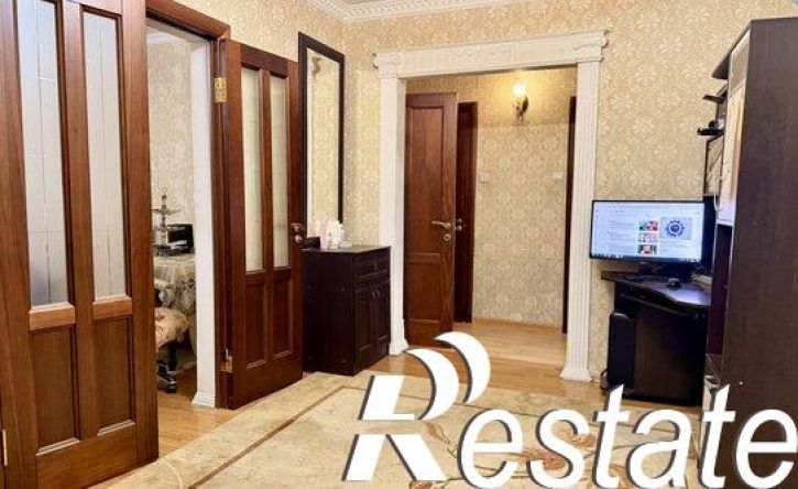 3-комн квартира проспект Казбекова, 6Г,  д. 6Г
