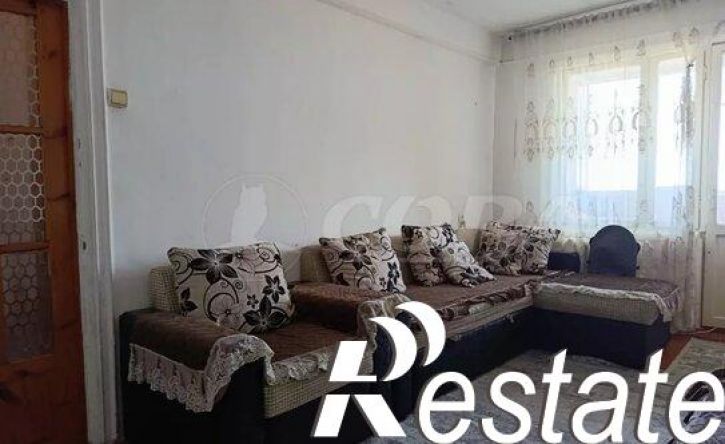 2-комн квартира улица Лаптиева, 53Б,  д. 53Б