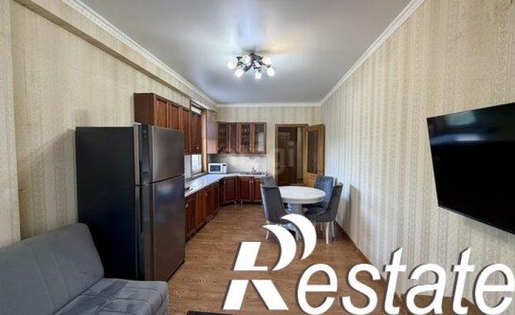 2-комн квартира улица Просвещения, 1Б,  д. 1Б