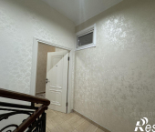 3-комн, 100кв м, этаж 1/3 улица Абубакарова, 106А