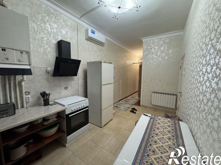 3-комн квартира улица Абубакарова, 106А,  д. 106А