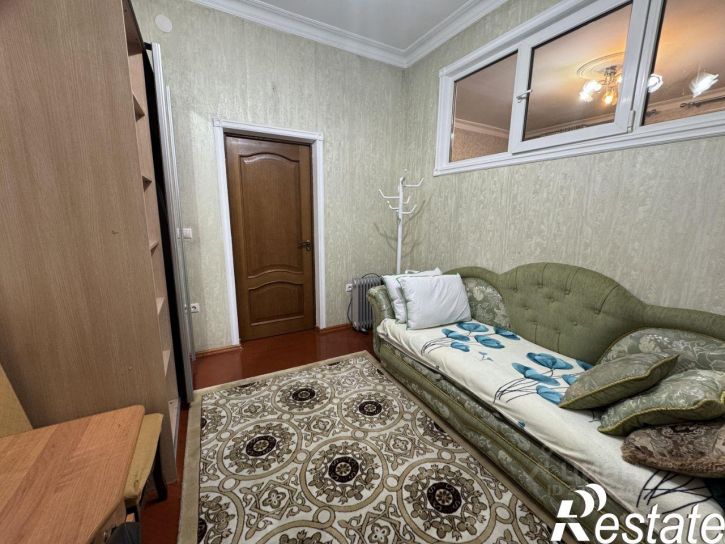 3-комн квартира улица Абубакарова, 106А,  д. 106А