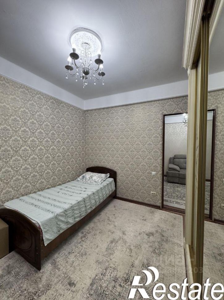 3-комн квартира улица Абдулхакима Исмаилова, 62А,  д. 62А