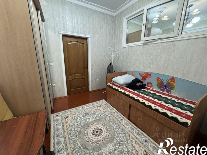 3-комн квартира улица Абубакарова, 106А,  д. 106А