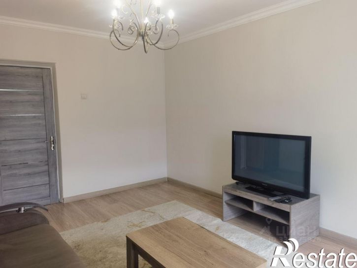 2-комн квартира улица Ирчи Казака, 27А,  д. 27А