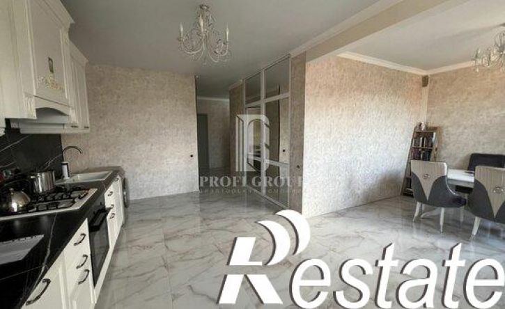 2-комн квартира проспект Насрутдинова, 272Б к1,  д. 272Б к1
