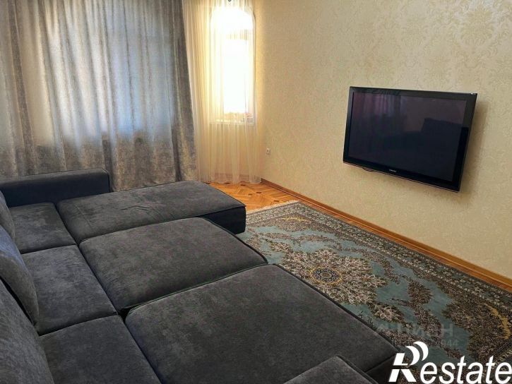 2-комн квартира улица Ю.Акаева, 27Б,  д. 27Б