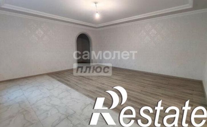 3-комн квартира проспект Насрутдинова, 266,  д. 266