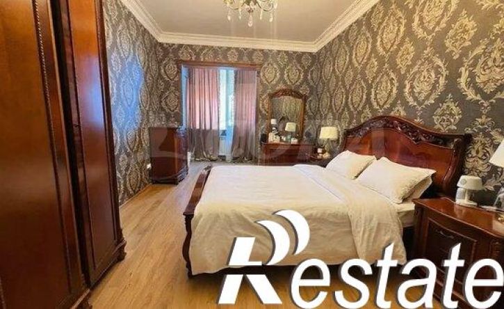 3-комн квартира улица Лаптиева, 53Б,  д. 53Б