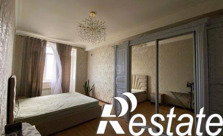 3-комн квартира улица Времена Года, 8А,  д. 8А