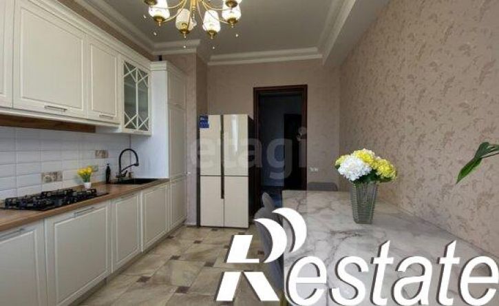 3-комн квартира улица Времена Года, 8А,  д. 8А