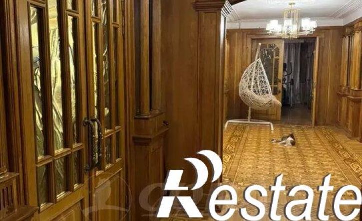 5-комн квартира улица Ломоносова, 9А,  д. 9А