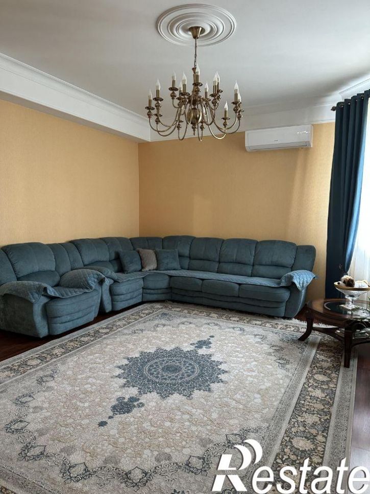 3-комн квартира проспект Петра I, 51Д,  д. 51Д