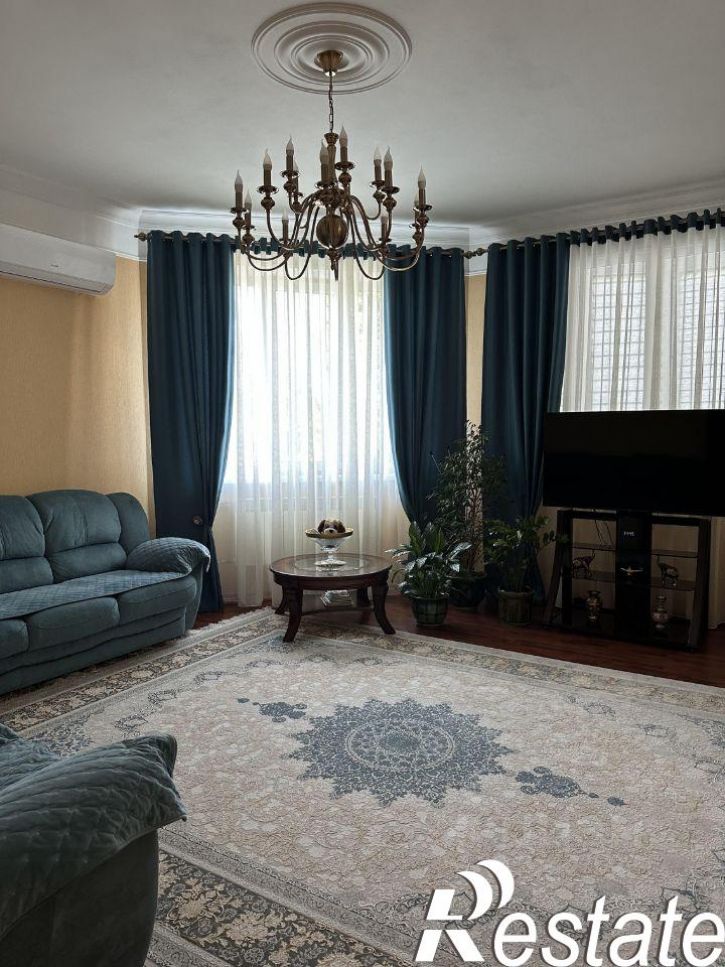 3-комн квартира проспект Петра I, 51Д,  д. 51Д