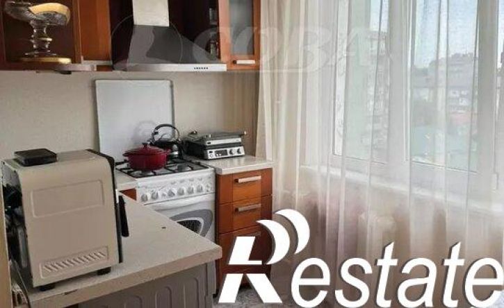 2-комн квартира улица Зои Космодемьянской, 1,  д. 1