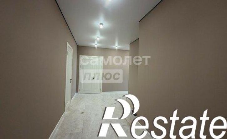 3-комн квартира улица Азизова, 41А,  д. 41А