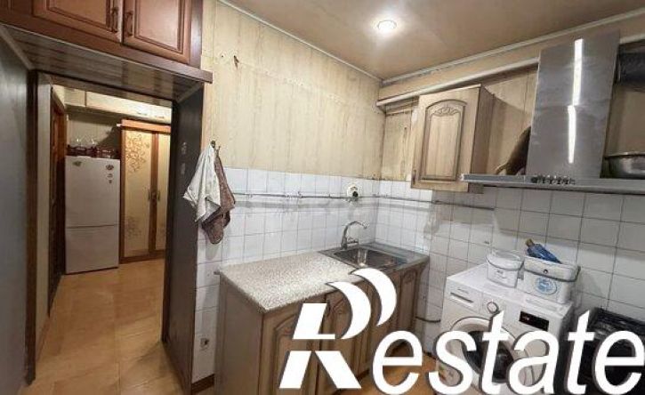 3-комн квартира улица Ирчи Казака, 4А,  д. 4А