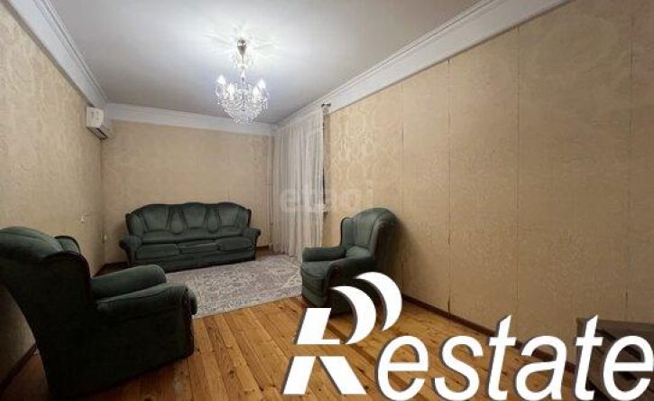 2-комн квартира улица Зои Космодемьянской, 1,  д. 1