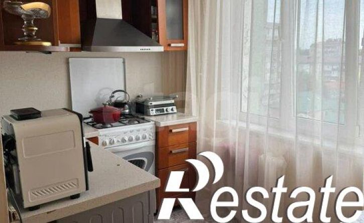 2-комн квартира улица Зои Космодемьянской, 1,  д. 1