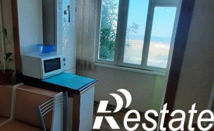 3-комн квартира улица Лаптиева, 49,  д. 49