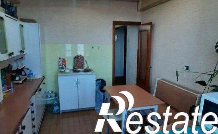 3-комн квартира улица Лаптиева, 49,  д. 49